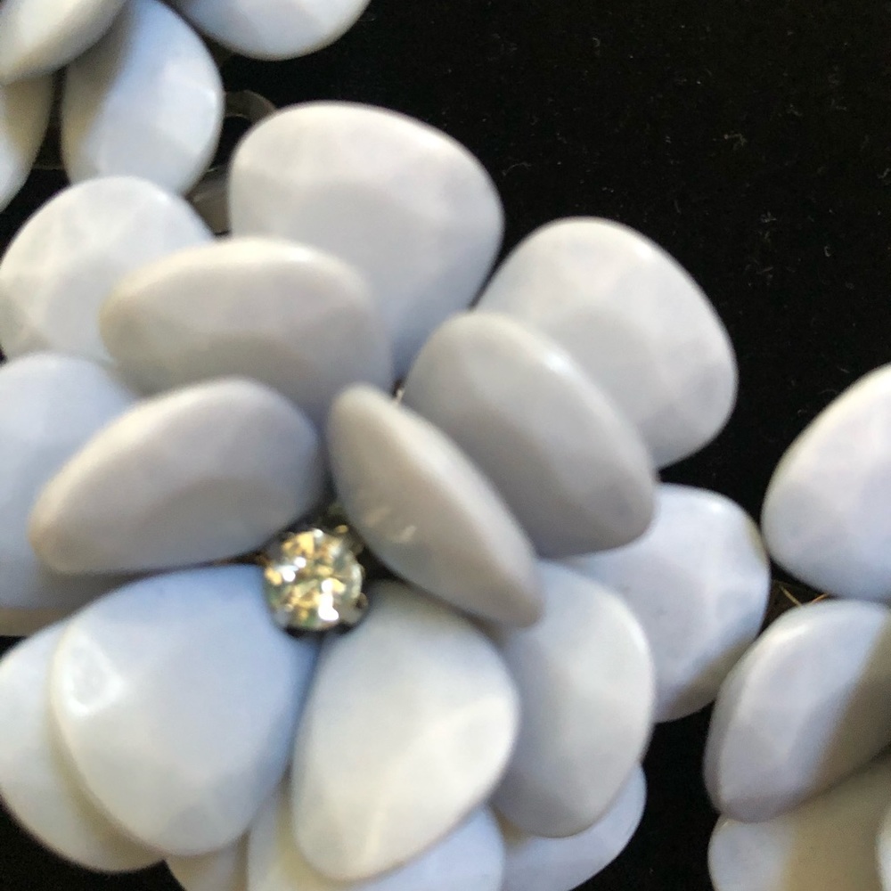 💎Flower necklace💎 - Picture 3 of 6